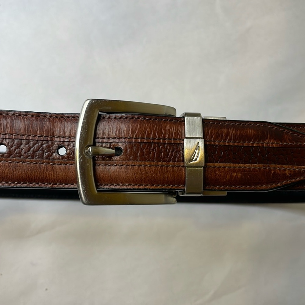 Nautica Brown/Black Reversible Leather Belt with Silver Buckle 34/85